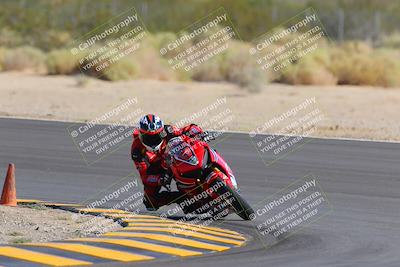 media/Oct-08-2022-SoCal Trackdays (Sat) [[1fc3beec89]]/Turn 10 (945am)/